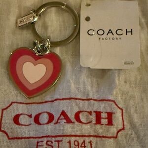 NEW Coach Enamel Ombre Heart Key Chain-Pink tones w/dust bag